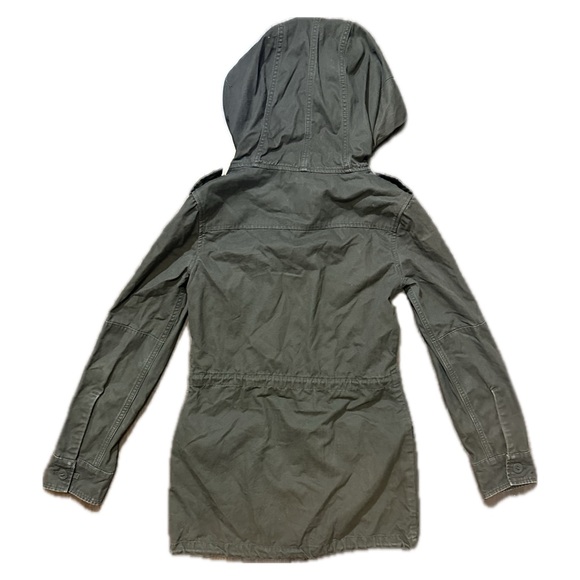 TNA Aritzia Cinched Waist Talula Army Green Trooper jacket Jacket - Picture 2 of 6